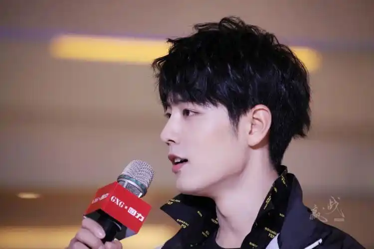 回力赞,我的小可爱!##肖战  #肖战壁纸