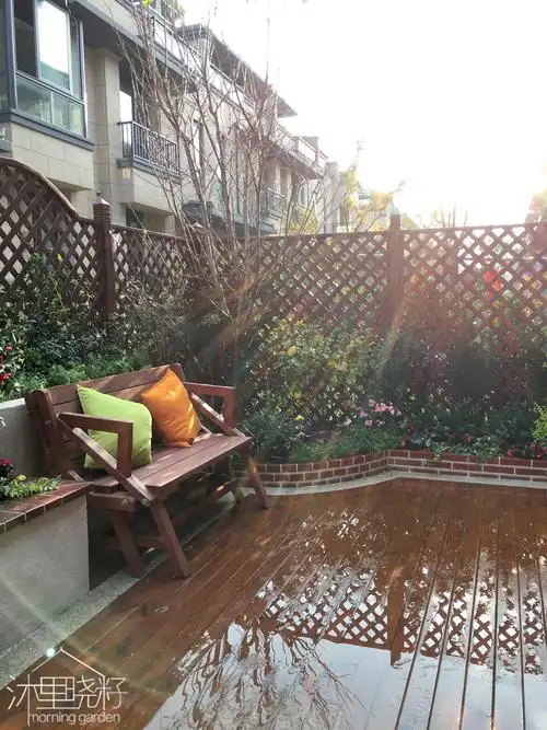 嘉定**住宅私家别墅花园  40平 2014年完工实景  小院子不建议用草坪