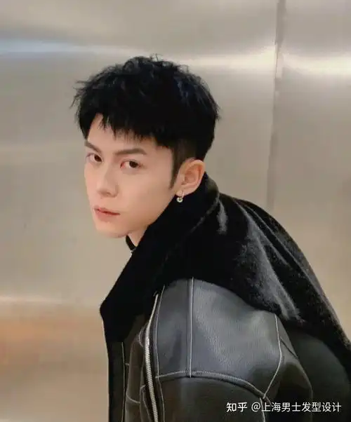 如何打理碎盖前刺发型? - 知乎