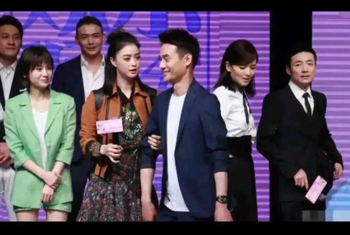 结束爱情长跑:王凯蒋欣北京领证结婚重磅官宣!