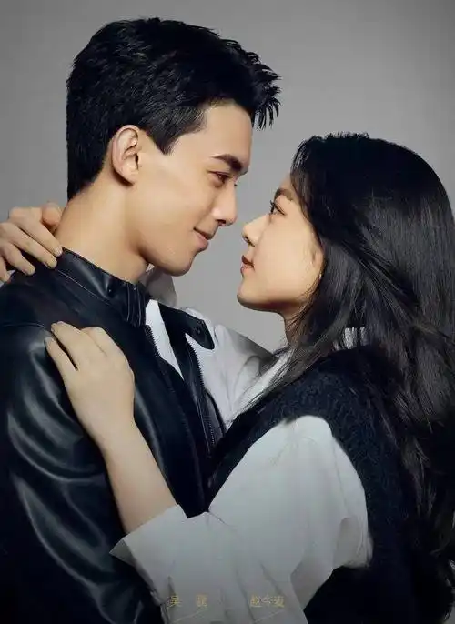 吴磊问赵今麦有男朋友了吗,肉眼看得出来两人都心动了,配一脸!