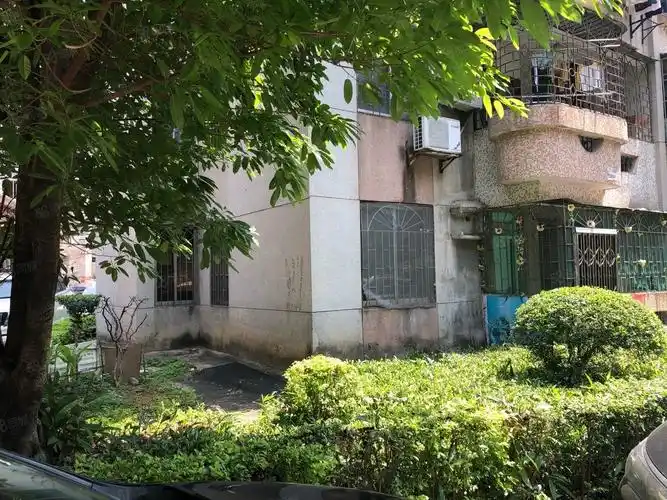 如意花园急售 前后大花园近100方 采光位置好双阳台,如意花园-广州58