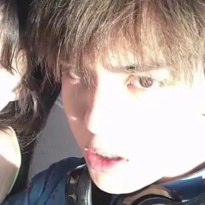 学院风真人情侣头像/陌生人愿你幸福゛