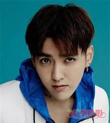吴亦凡桃心刘海发型男士桃心发型图片