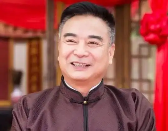 琼瑶剧四大男神罕见齐聚统一身穿男神黑帅过小鲜肉