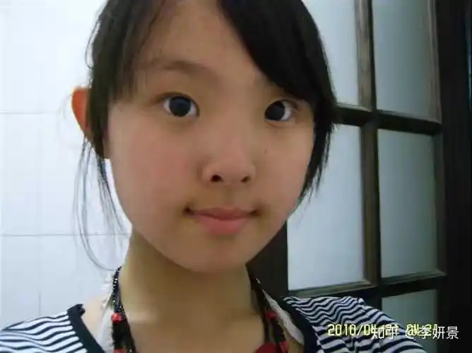 被班上男生公认为最丑女生是什么体验?请一定看看问题描述?