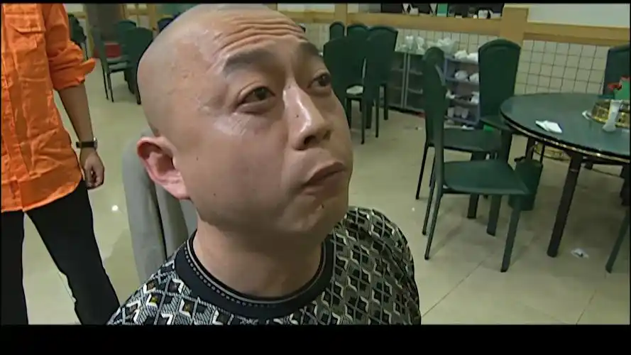 刘华强挑战30秒摆平封彪!