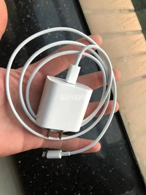 原装苹果11promax充电器_绍兴转让信息_绍兴二手网
