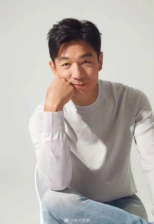 《三叉戟》里邢佳栋饰演的老鬼出场七次,虽然没有总是把规矩放在嘴上