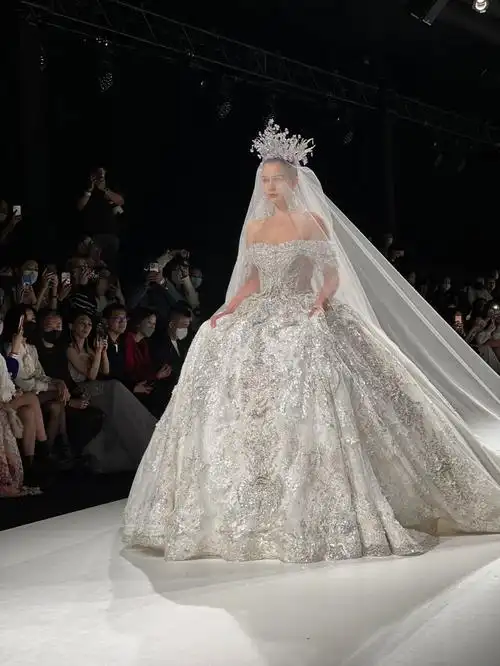 23s上海时装周婚纱礼服大秀