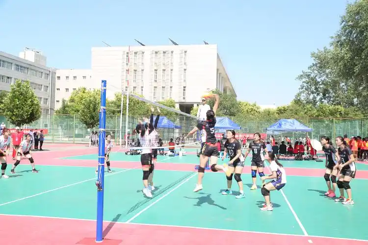 河北省第二十一届大学生运动会(甲,乙组)排球比赛在我校开赛-河北经贸