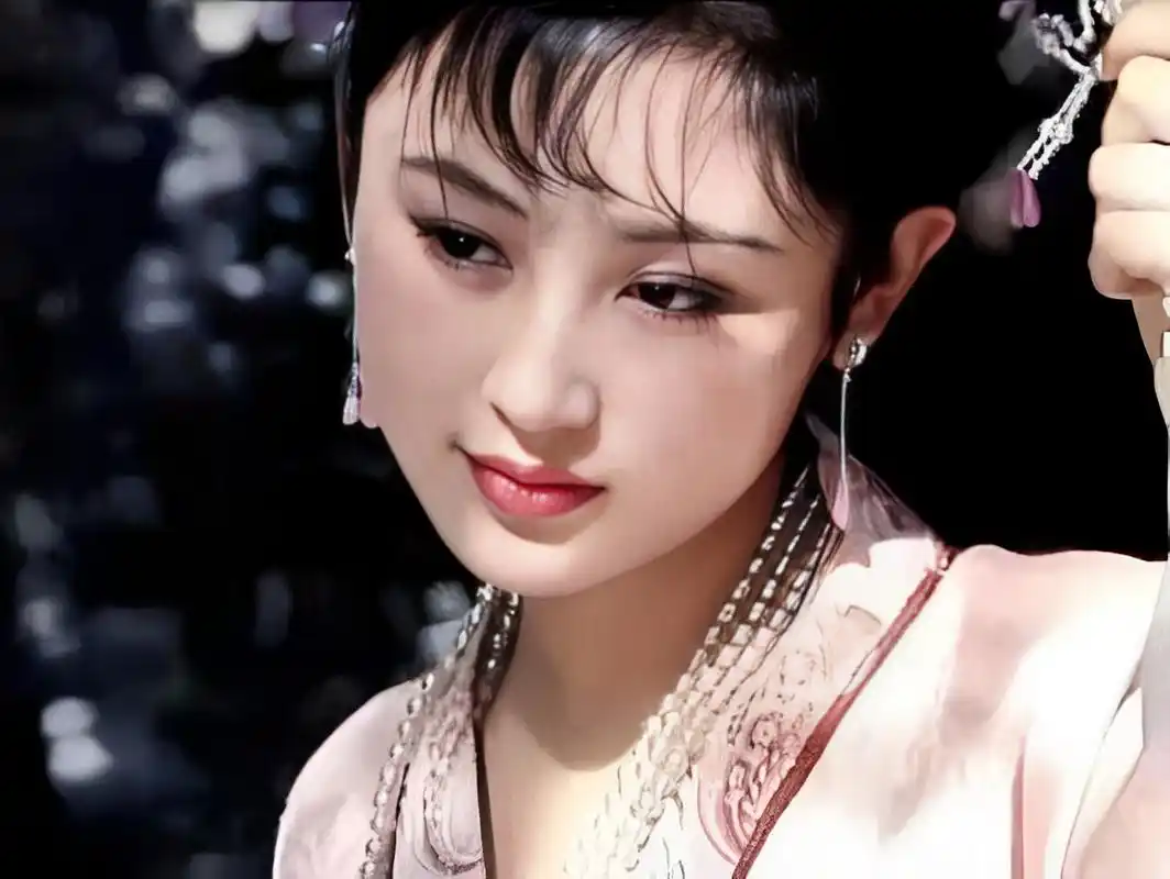 从这组照片中可以看出陈红年轻时有多美.