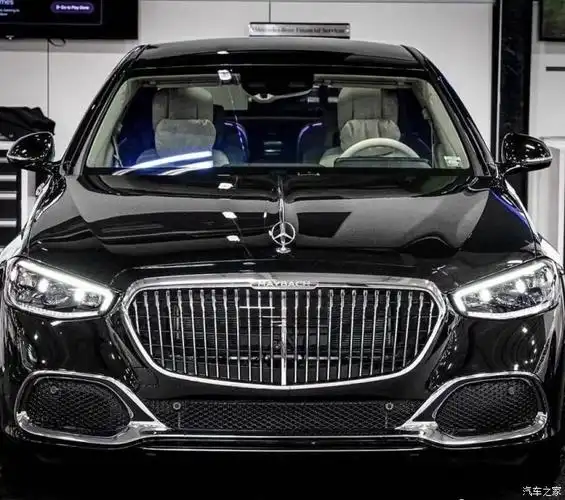 梅赛德迈巴赫s580成都车展首发亮相 定位旗舰车型
