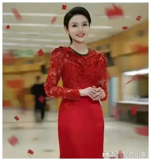 马凡舒和龙洋龙年春晚两位女主持人令人笑喷了