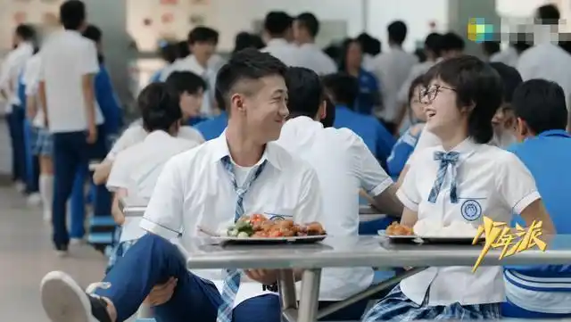 少年派江天昊喜欢邓小琪? 在他心里有一个人比邓小琪还要重要