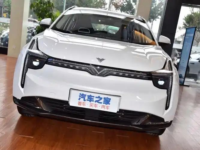 合众汽车 哪吒u 2022款 哪吒u-Ⅱ 400 磷酸铁锂