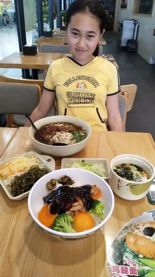 小希小小希妈做的在外面吃的是心情