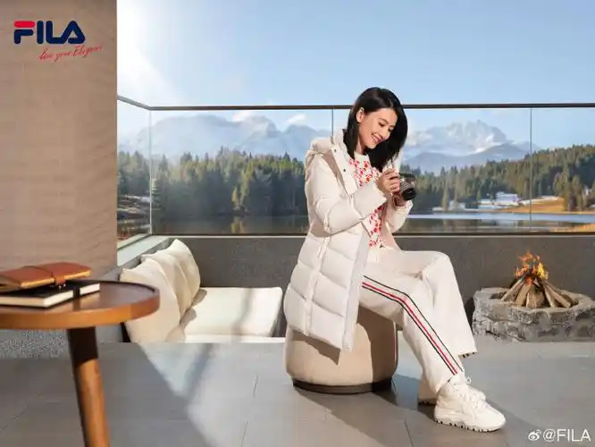fila时尚运动代言人高圆圆##fila 摩登周末