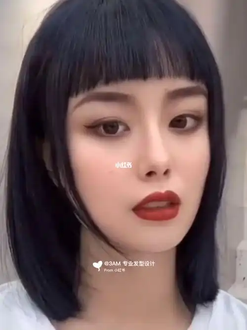 超a短发漫画眉上刘海