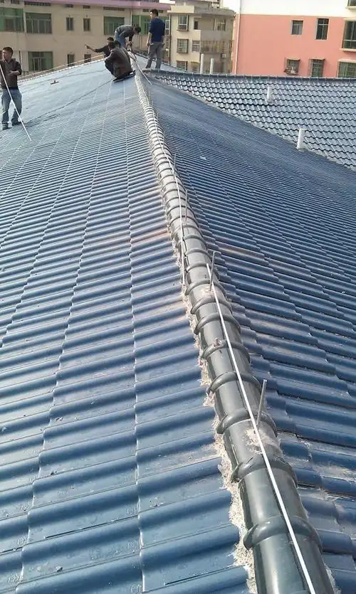 屋顶明装避雷带