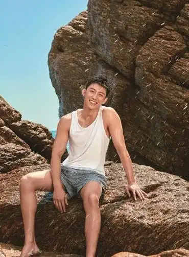 这一次,接受联合国新闻专访的黄景瑜,向全世界证明了中国实力!