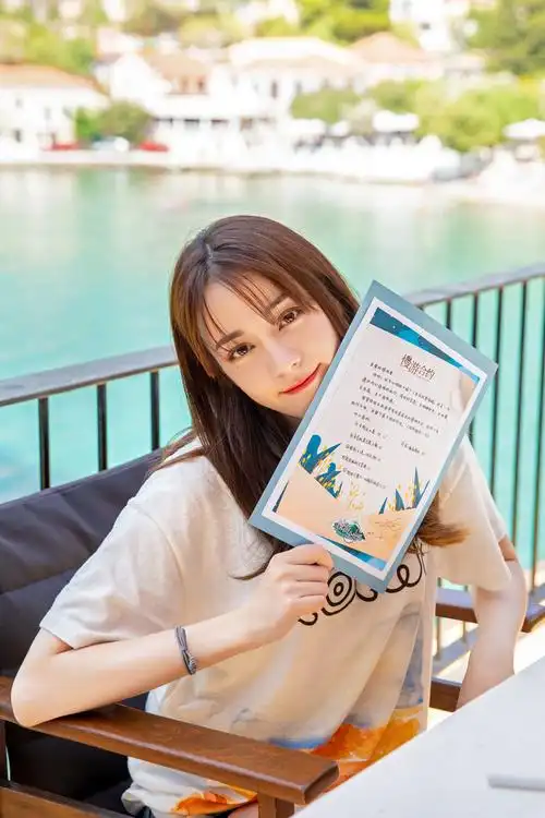 迪丽热巴 慢游全世界