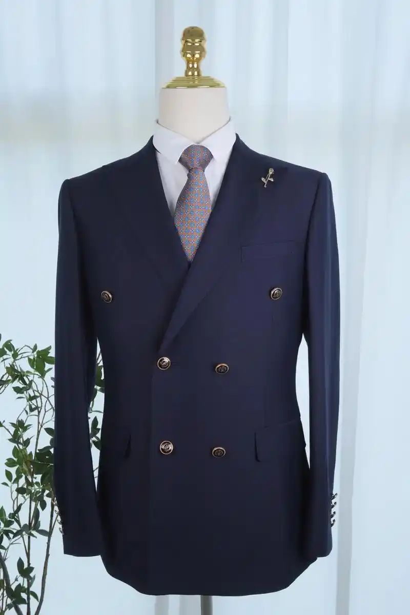 样衣鉴赏海军蓝双排扣西服07经典海军蓝是适 - 抖音