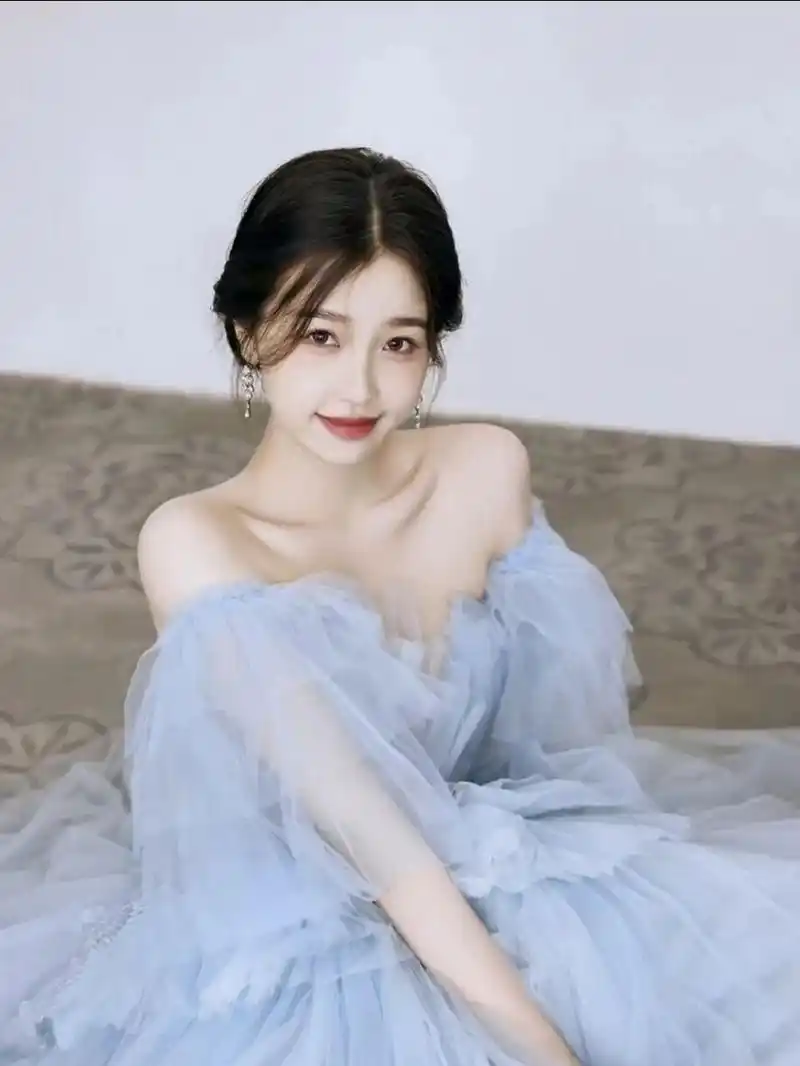 虞书欣绝美照片第二弹!真的好可爱! 甜妹天花板!谁懂啊 真的好可爱!