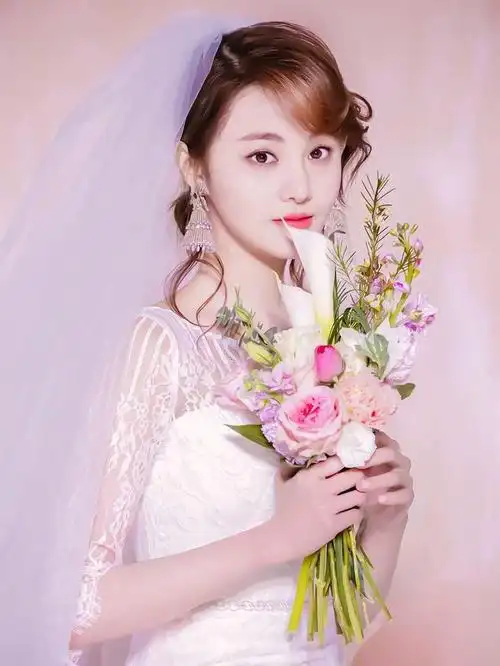 婚纱_pink_赵丽颖_杨幂_唐嫣_沫小泡_娱乐_明星娱乐资讯