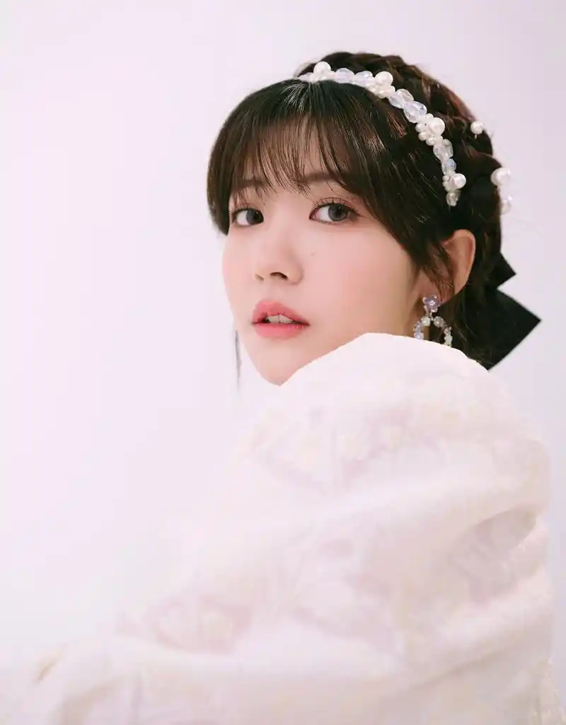 精美图集|"甜系小仙女"赖美云