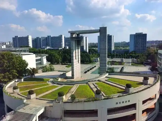 被誉为兵器技术人才摇篮的南京理工大学,有哪些特色和优势专业?