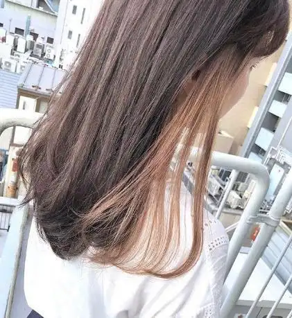 长发挑染颜色大全图片让你瞬间蜕变成时髦精