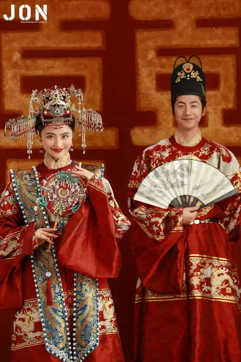 端庄大气的汉服婚纱照75简直美成古装剧呀.