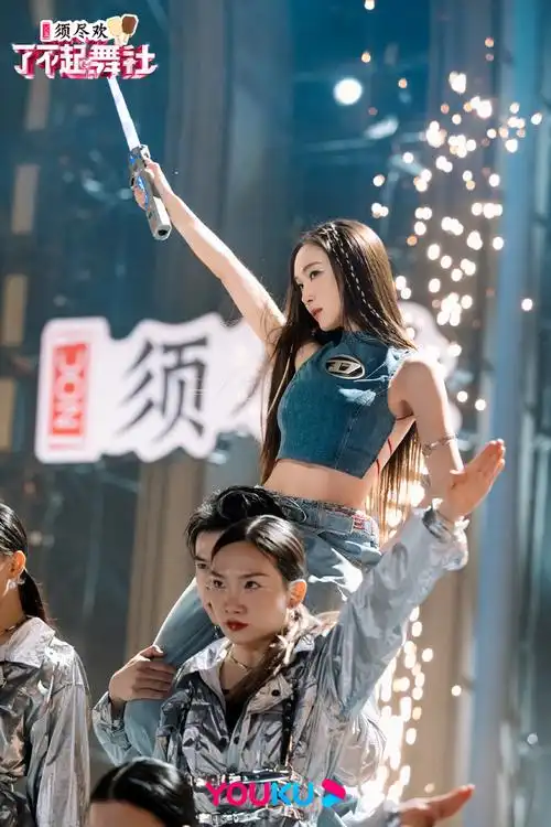 郑秀妍@sy__jessica的每一张舞台剧照都值得保存到手机反复欣赏游戏