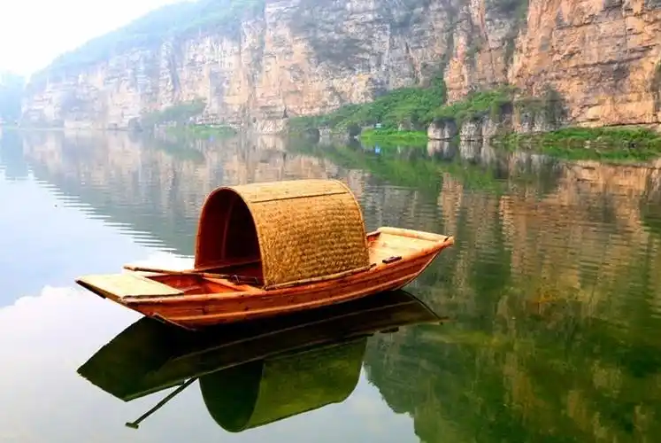 仿古乌篷船_小手划船_乌篷船_兴化市鼎航船业有限公司