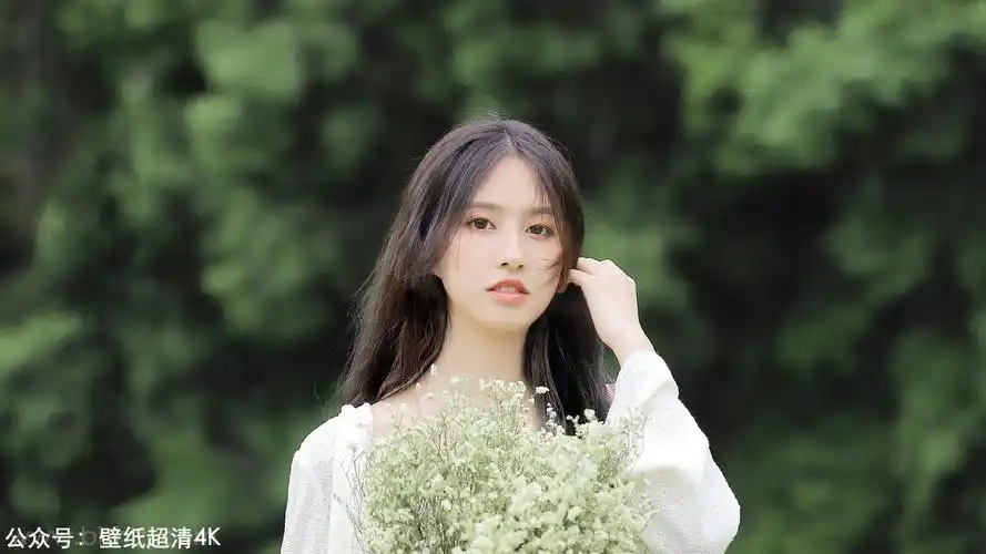 精致清新长发女生壁纸唯美霸气侧面