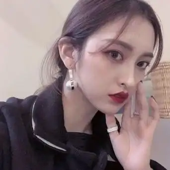 很有气质的女生头像 有品位30岁女人用的微信头像