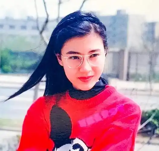 16年后再看李嘉欣:才懂一个好的爱人,真的能化解所有的人间疾苦