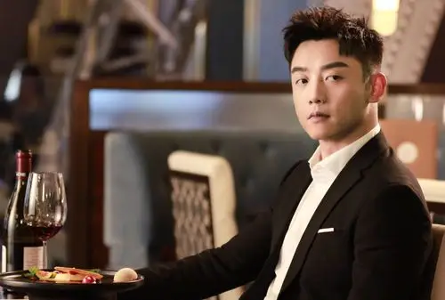 郑恺俏皮回应:我妈妈已经答应陪伴我了!