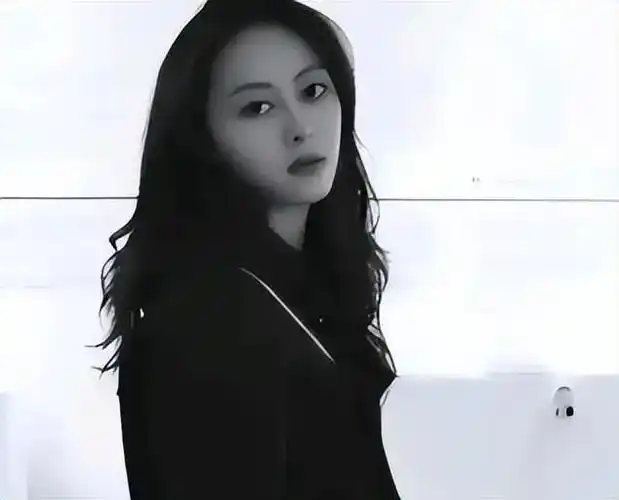 陈道明女儿原来是她,不拼爹却事业红火,今32岁婚姻成影帝烦心事|陈格