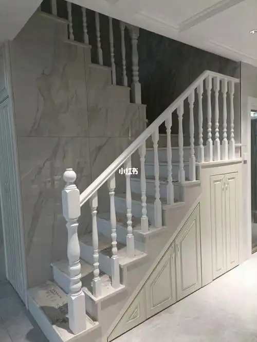 欧式风格实木楼梯扶手