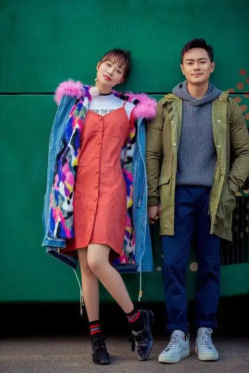 曹骏蓝盈莹七夕撒糖甜虐单身狗网友称你们快结婚吧