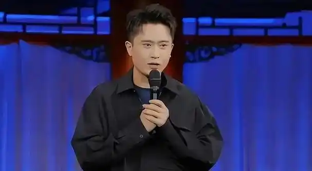 这一次42岁的央视名嘴杨帆彻底走上了另一条人生大道