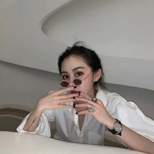 欣赏不来不是诋毁一个人的理由今日份微信头像/女生头像/ins潮图/港风