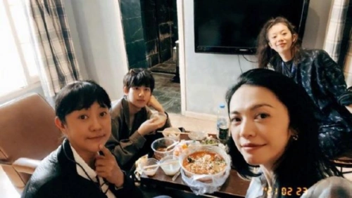 周政杰在电影《风平浪静》中饰演青年宋浩,他的表演可谓张力十足,能够