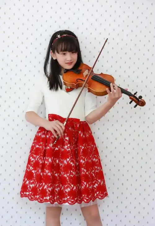 10岁左右的小姑娘梳什么发型美高马尾清爽bobo头乖巧清秀