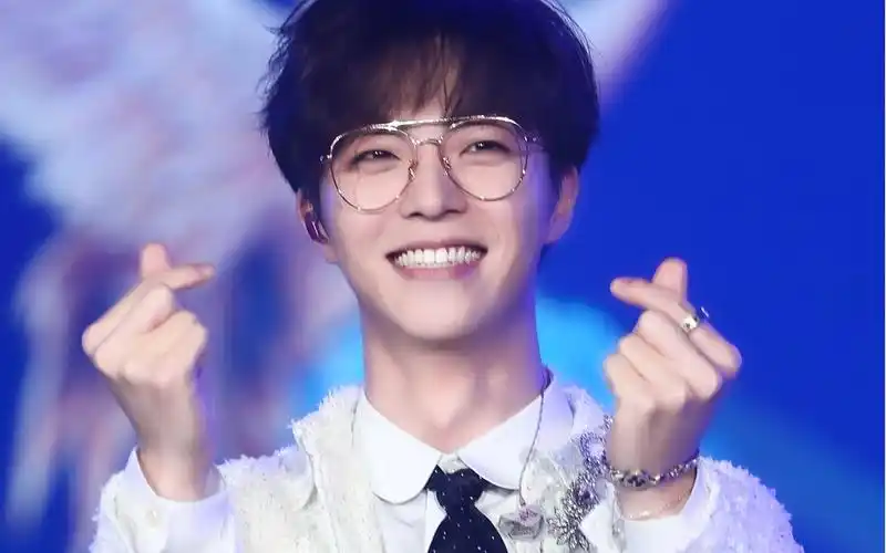 陈立农花式比心一定要看到最后