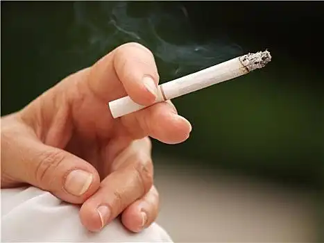 吸手指图片_吸手指图片大全_吸手指图片下载