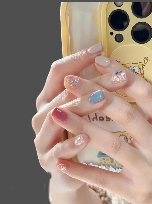 又来给你们分享美甲啦  超适合夏天做的9799嘻嘻  #美甲分享