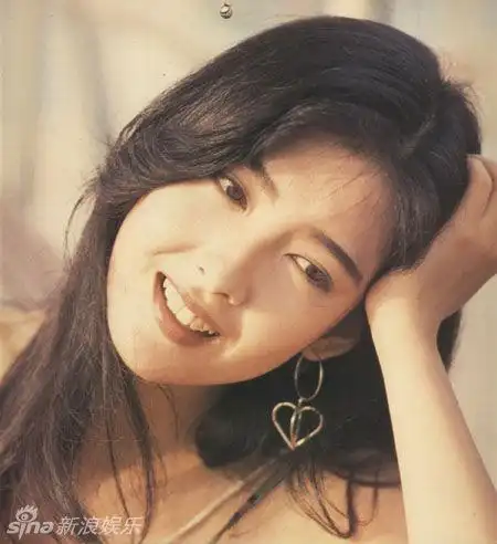 "不败玉女"周慧敏旧照曝光【21】